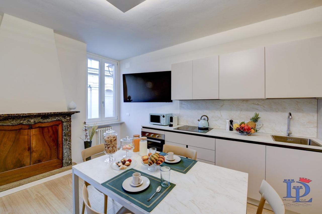 DesenzanoLoft DOM APARTMENT Desenzano del Garda Buitenkant foto