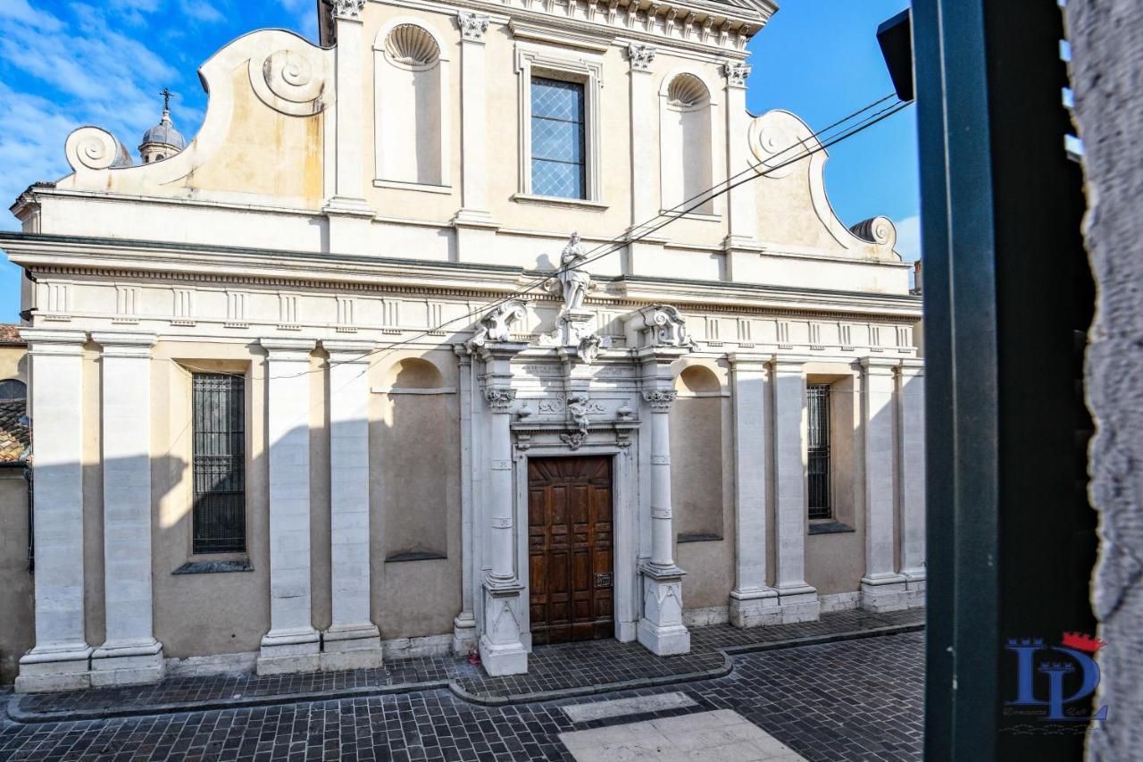 DesenzanoLoft DOM APARTMENT Desenzano del Garda Buitenkant foto