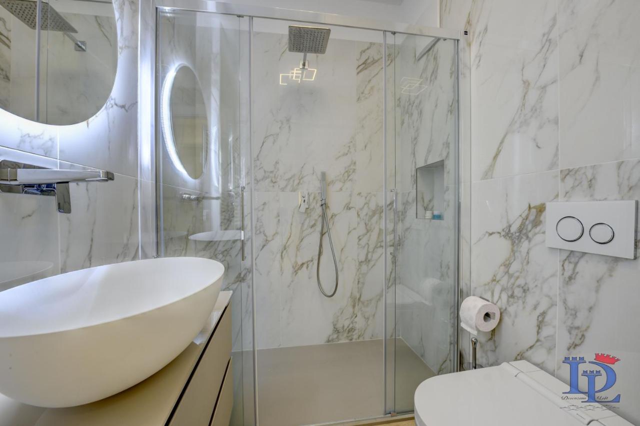 DesenzanoLoft DOM APARTMENT Desenzano del Garda Buitenkant foto