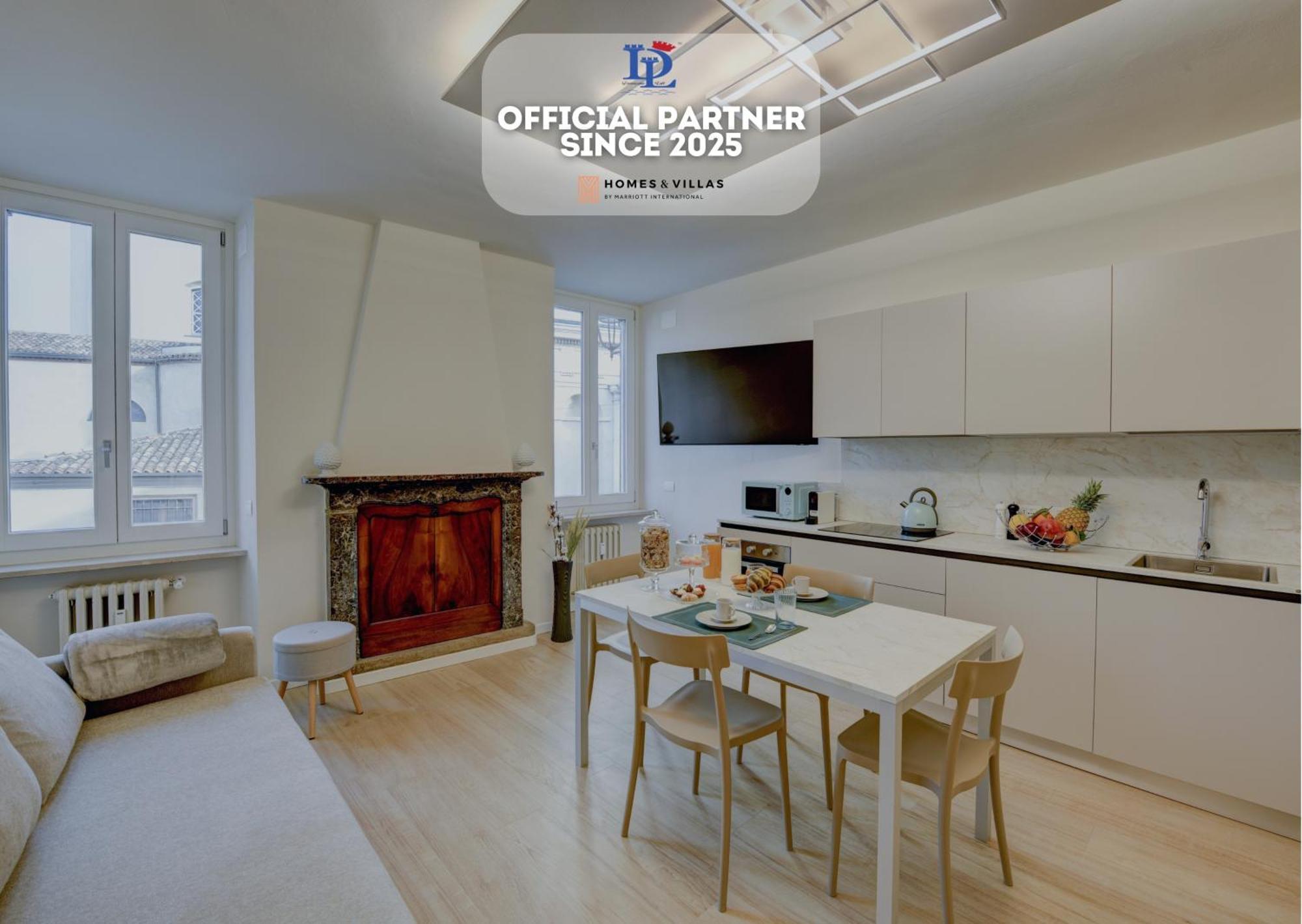 DesenzanoLoft DOM APARTMENT Desenzano del Garda Buitenkant foto